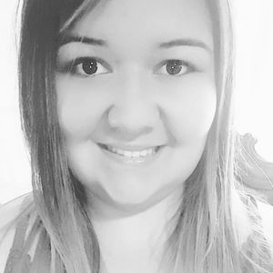 Meet your Posher, Cassandra